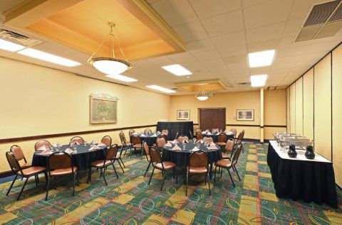 Holiday Inn Jonesboro Restaurant foto